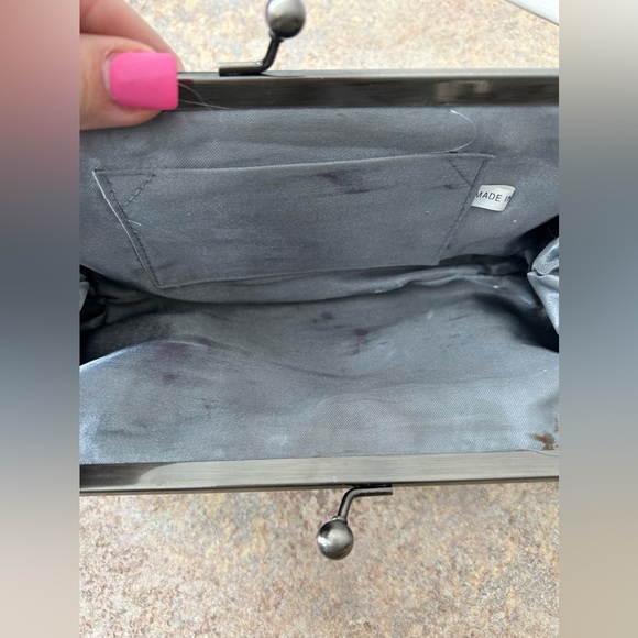 Silver gray glamorous hand/shoulder bag with lace and rhinestones - Picture 3 of 8